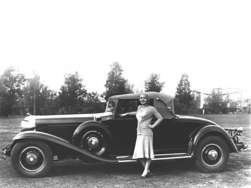 1931 Chrysler Imperial Convertible Coupe sv BW (DaimlerChrysler Historical Collection)