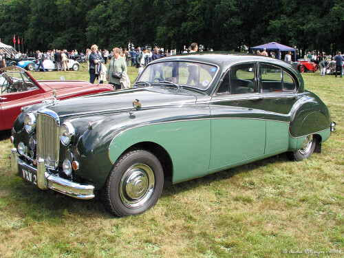 1958 Jaguar Mk VIII 1958 f3q