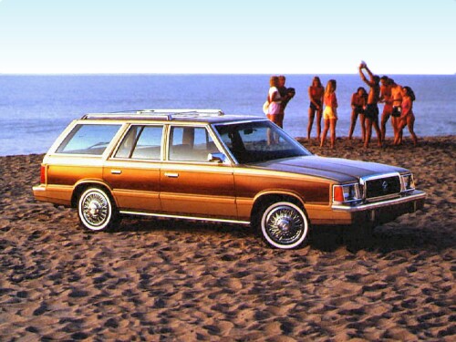 1984 Plymouth Reliant Wagon Gold fvr (DaimlerChrysler Historical Collection)