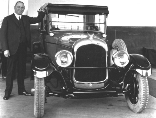 1926 Chrysler fv & Walter P. Chrysler BW (DaimlerChrysler Historical Collection)