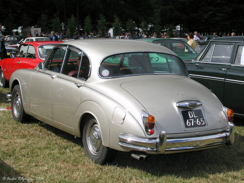 1962 Jaguar Mk II 3,8 Litre 1962 r3q