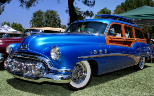 1951 Buick Super Estate Wagon blue met fvl