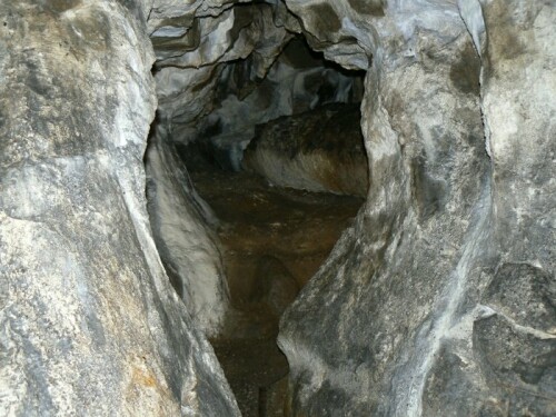Na Spicaku jeskyne