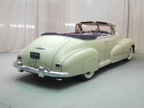 1946 Oldsmobile Sixty Six CV Miami Sand 04