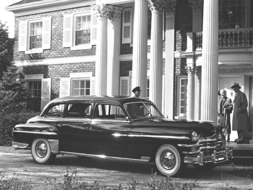 1949 Chrysler Imperial 4 Door Sedan fvr BW (DaimlerChrysler Historical Collection)