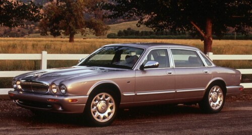 2002 Jaguar XJ Super V8