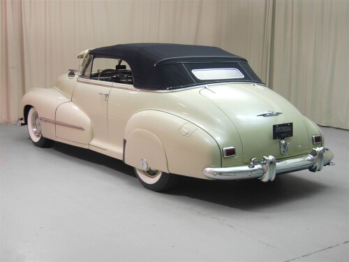 1946 Oldsmobile Sixty Six CV Miami Sand 08