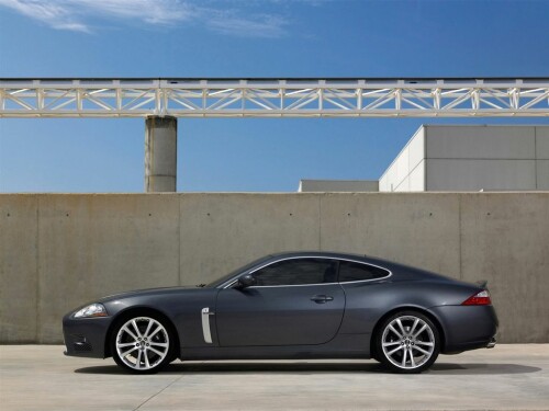 2007 Jaguar XKR Coupe Left